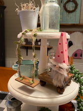 Load image into Gallery viewer, Small Wood Gnome