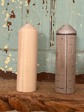 Load image into Gallery viewer, Barn and Silo Kit