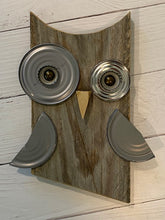 Load image into Gallery viewer, Reclaimed Wood Owl