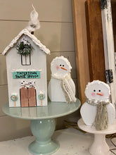 Load image into Gallery viewer, Snowmen Kit Set of 2