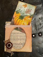 Load image into Gallery viewer, Autumn Tissue Box Folio with Ephemera
